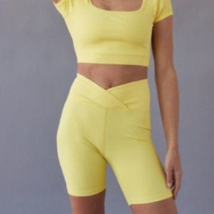 NWT Year Of Ours Ribbed V-Front Bike Short